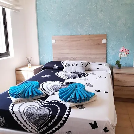 Fantastic In The First Line Of The Sea, Wifi Free Apartment