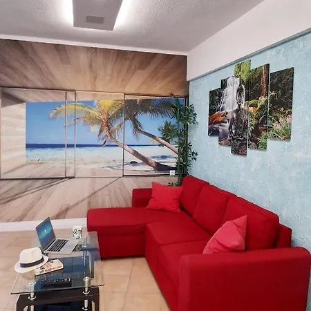 Apartment Fantastic In The First Line Of The Sea, Wifi Free Playa de las Americas (Tenerife)