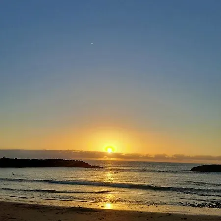Fantastic In The First Line Of The Sea, Wifi Free Apartment *